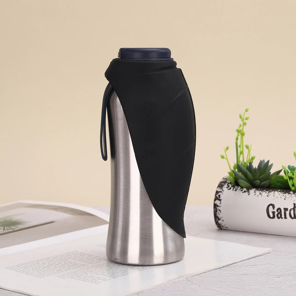 MILO Premium - Bebedero PRO